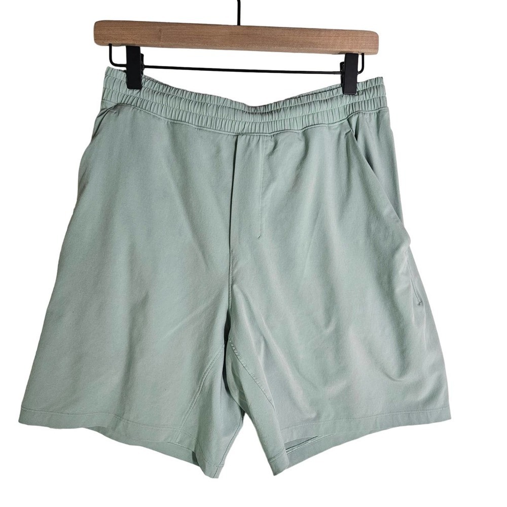 Lululemon Pace‎ Breaker Lined Shorts Men's M Sage Mint Green